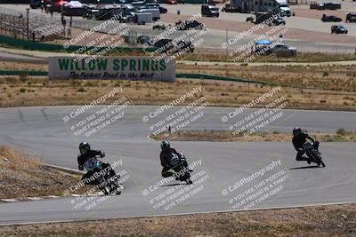 media/Apr-19-2025-AHRMA (Sat) [[3d98ca3309]]/Race/Group 1/Turn 4/